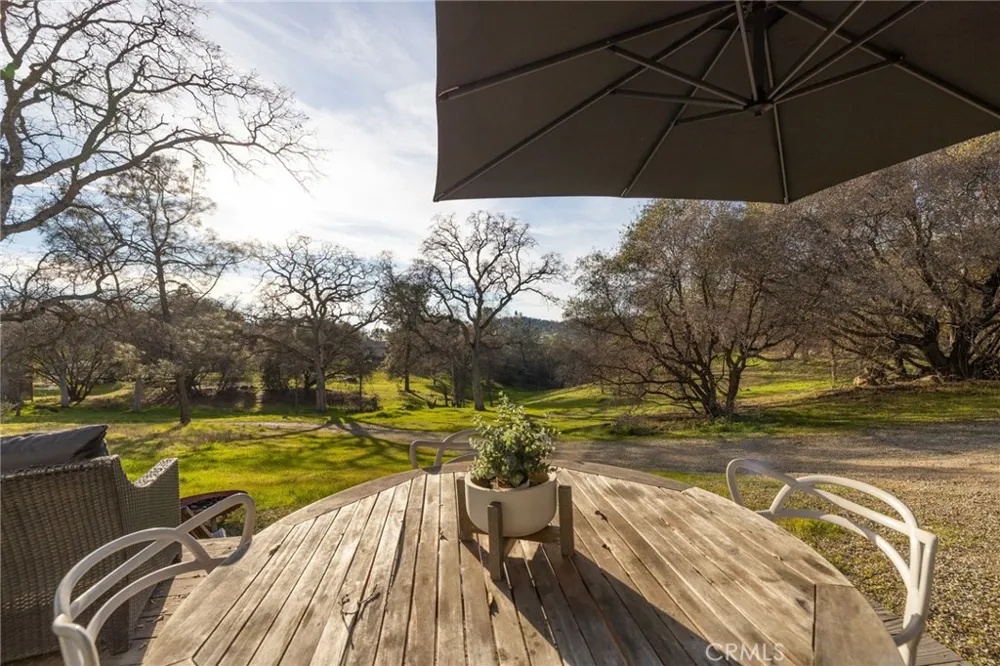 33940 Jennifer Way Coarsegold, CA 93614