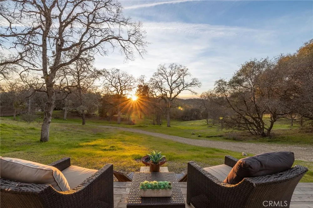 33940 Jennifer Way Coarsegold, CA 93614