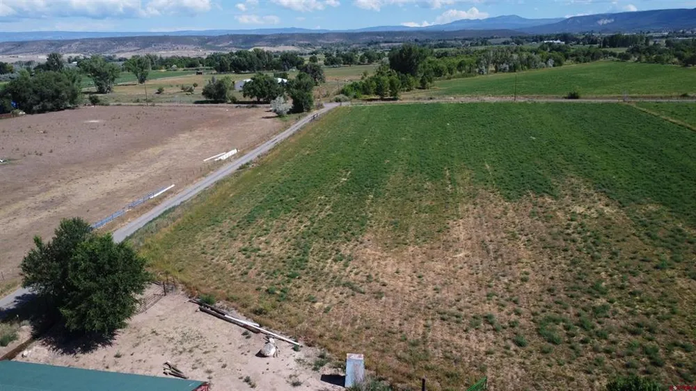 J ROAD Hotchkiss, CO 81419