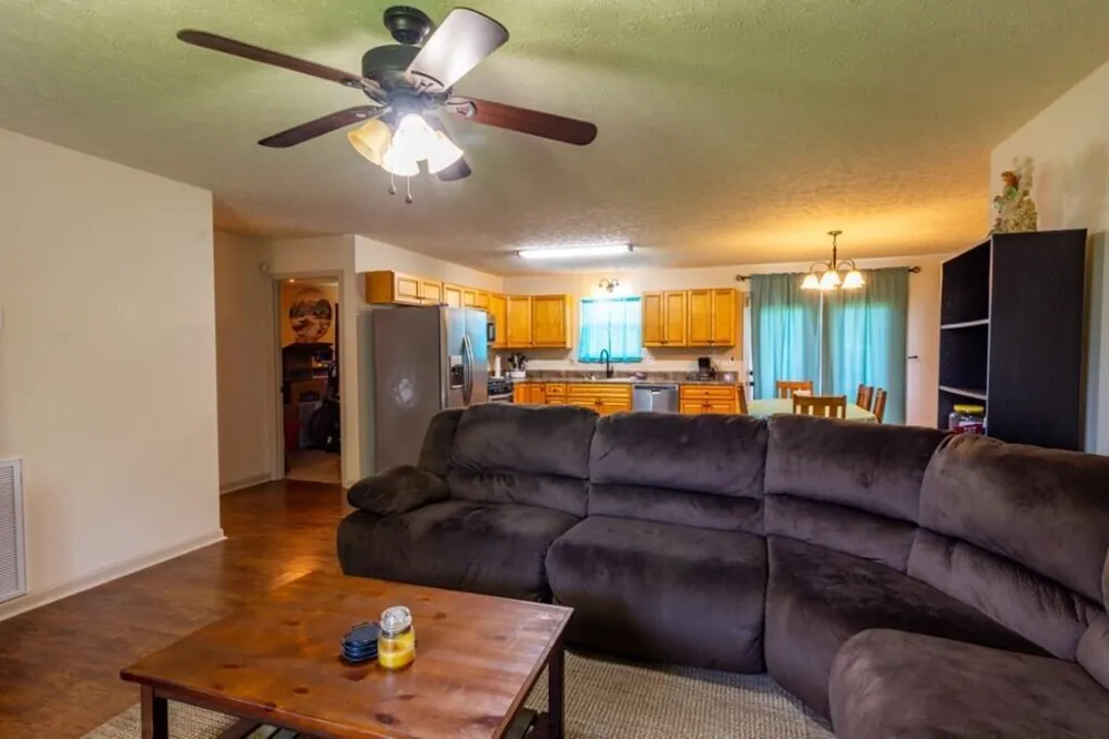501 Pin Hook Road Spring City, TN 37381