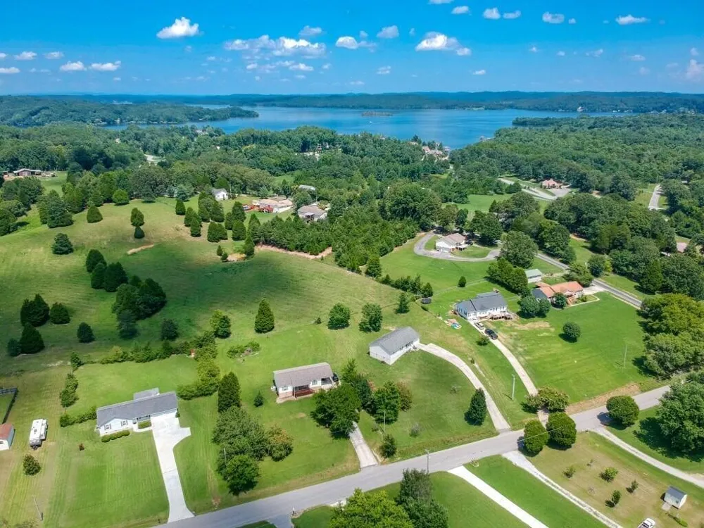 501 Pin Hook Road Spring City, TN 37381