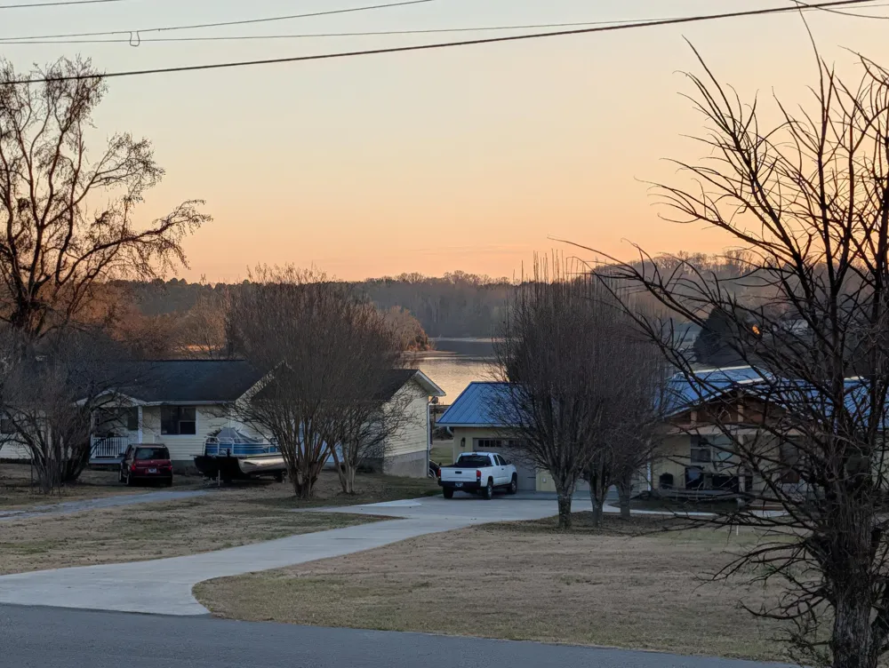 501 Pin Hook Road Spring City, TN 37381
