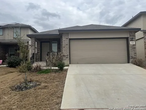 324 Middle Green Loop