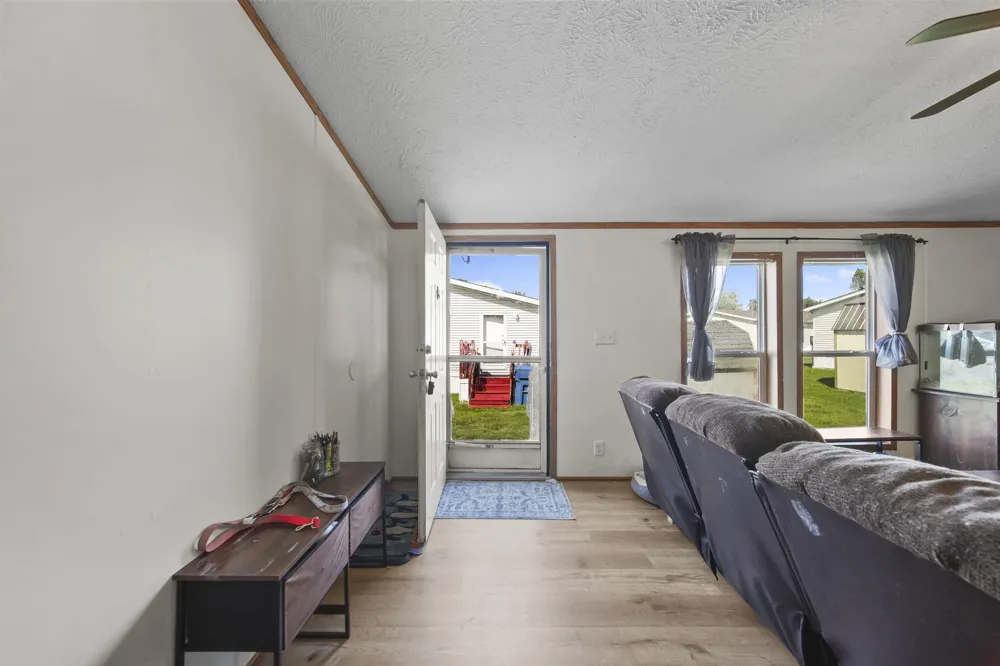 243 Kirk Adrian, MI 49221