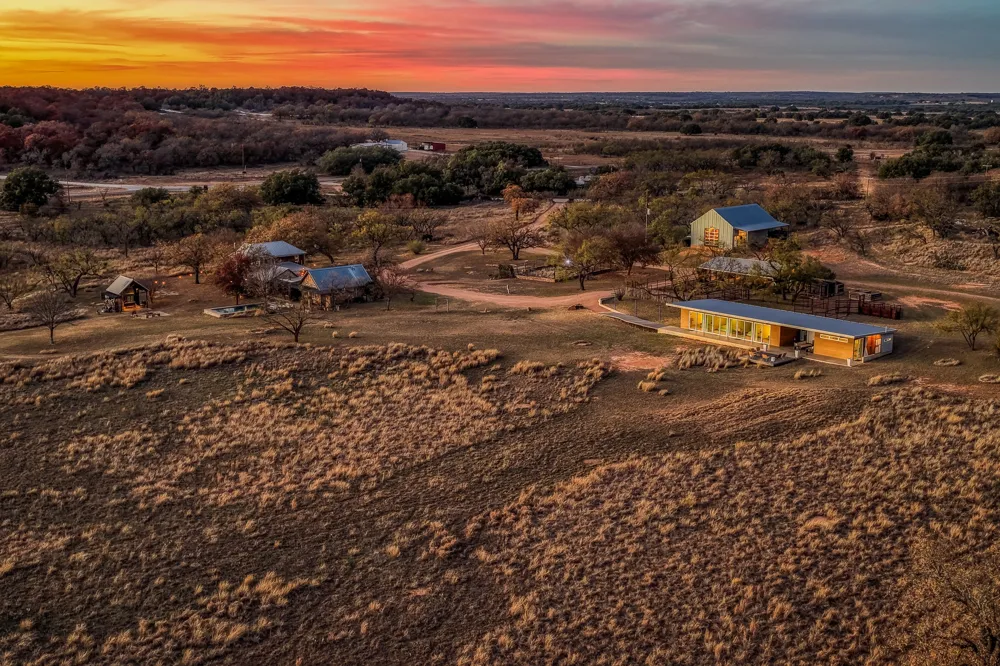 2969 COUNTY LANE 422 Talpa, TX 76882