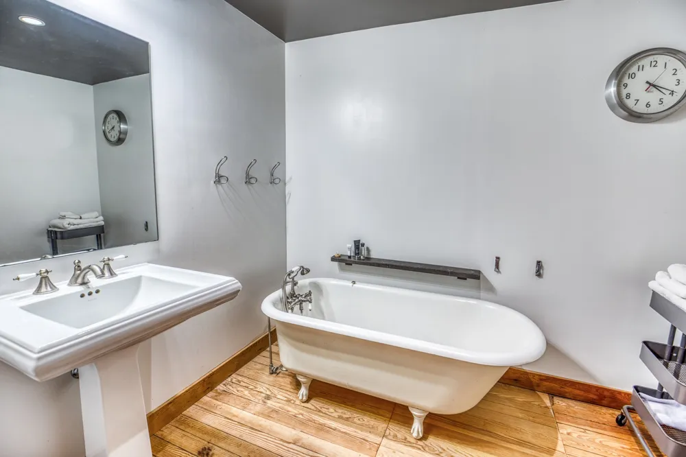 2969 COUNTY LANE 422 Talpa, TX 76882