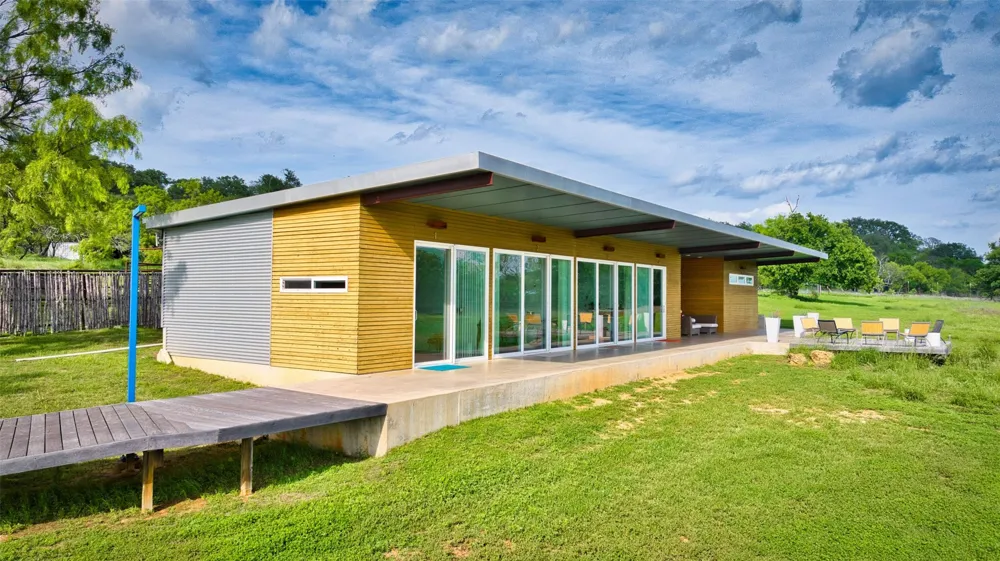 2969 COUNTY LANE 422 Talpa, TX 76882