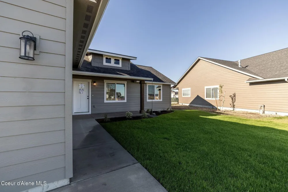 12157 Lennon Lane Rathdrum, ID 83858