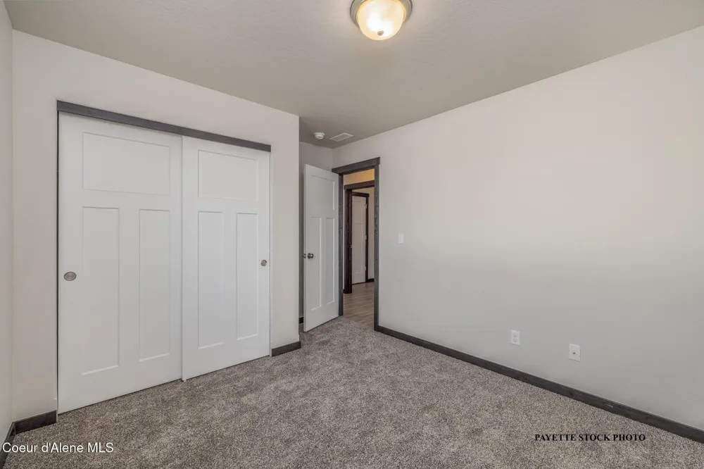 12157 Lennon Lane Rathdrum, ID 83858