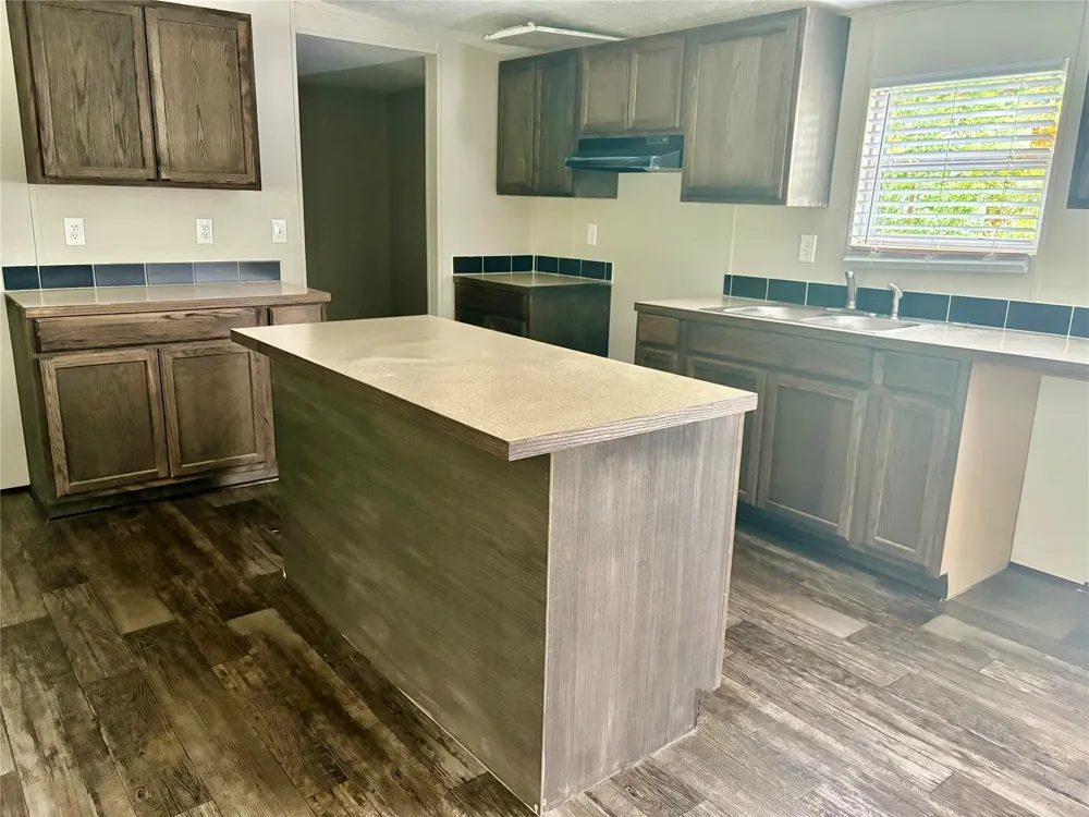 437 Maple Drive Murchison, TX 75778
