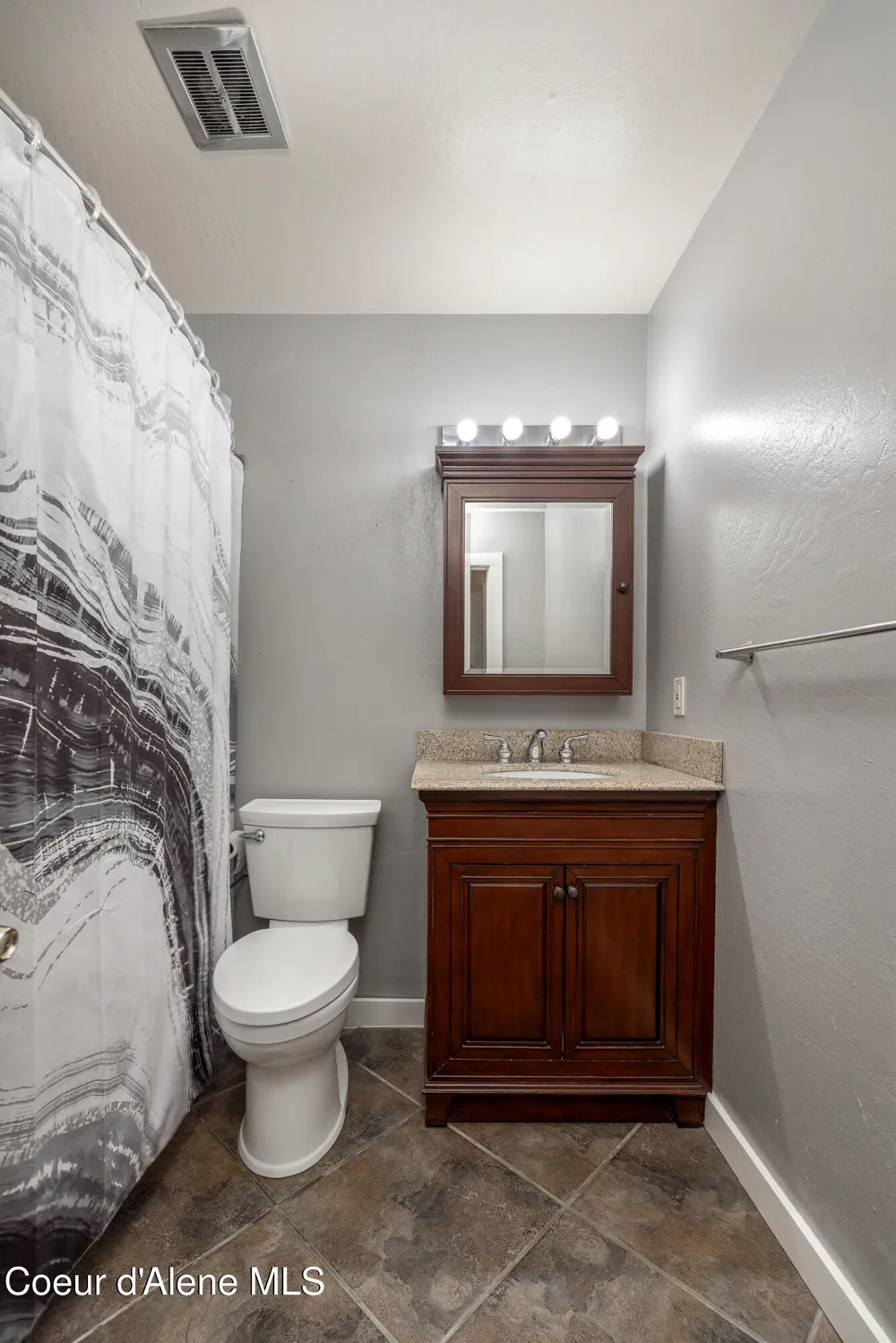 10378 Bateman Street Hayden, ID 83835
