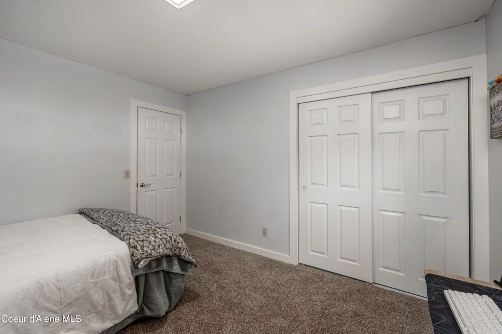 10378 Bateman Street Hayden, ID 83835