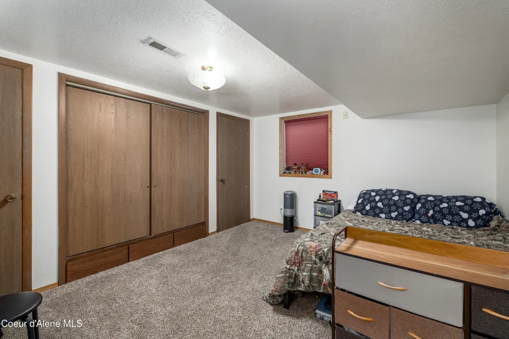 10378 Bateman Street Hayden, ID 83835
