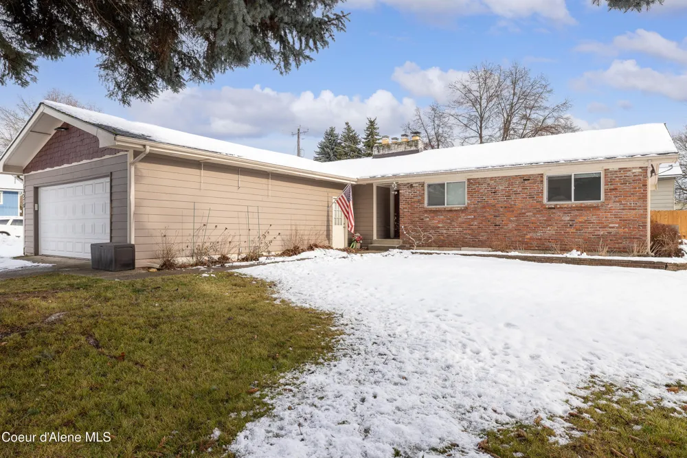 10378 Bateman Street Hayden, ID 83835