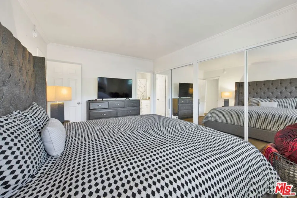 316 S Miraleste Drive #124 San Pedro, CA 90732