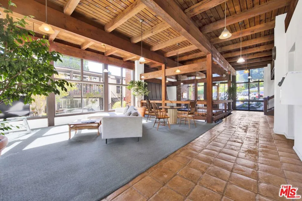 316 S Miraleste Drive #124 San Pedro, CA 90732