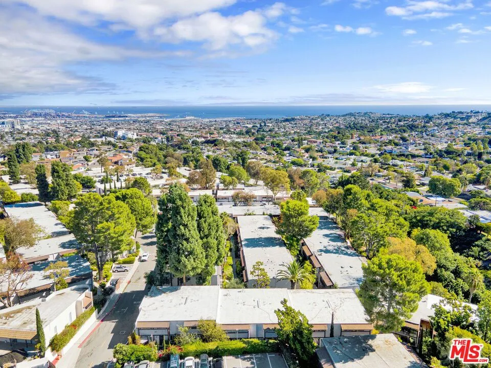 316 S Miraleste Drive #124 San Pedro, CA 90732