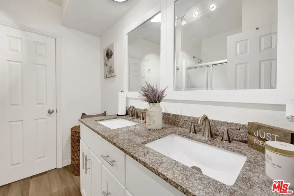 316 S Miraleste Drive #124 San Pedro, CA 90732