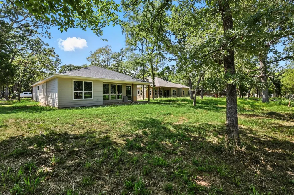 10 Huckleberry Star Harbor, TX 75148