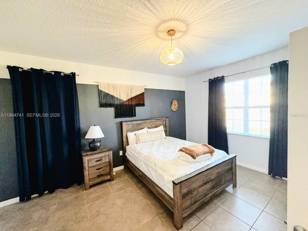 4445 SHIVA LOOP #4445 Kissimmee, FL 34746