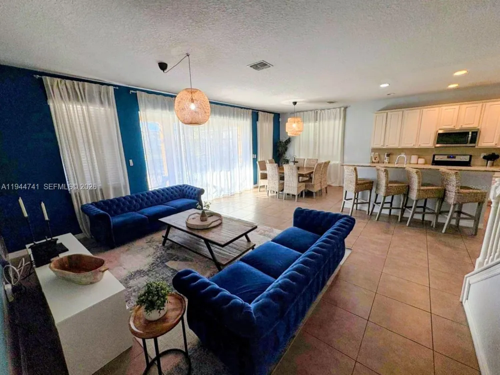 4445 SHIVA LOOP #4445 Kissimmee, FL 34746