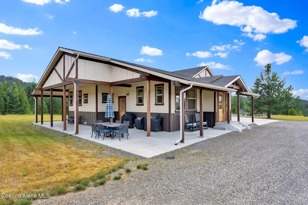 12194 E Rosewood Road St. Maries, ID 83861