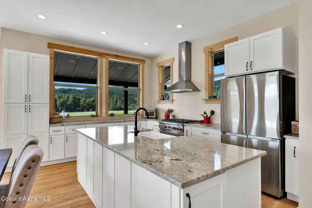 12194 E Rosewood Road St. Maries, ID 83861