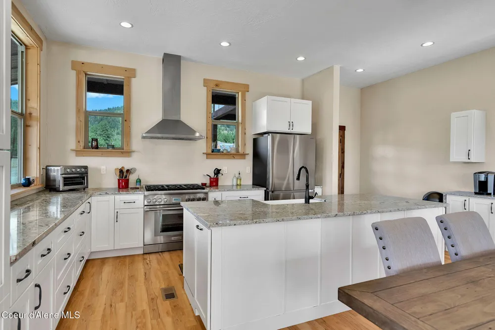 12194 E Rosewood Road St. Maries, ID 83861