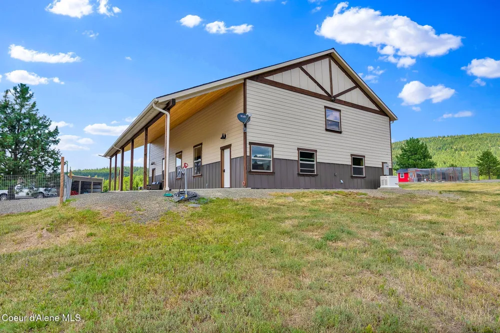 12194 E Rosewood Road St. Maries, ID 83861