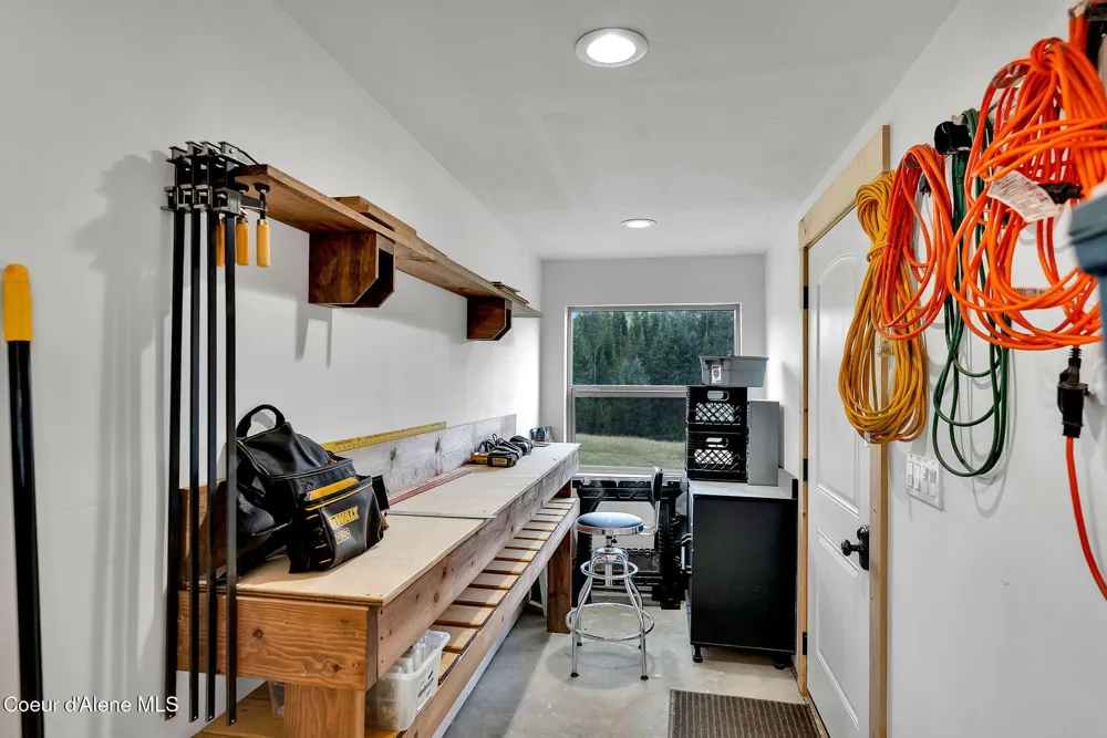 12194 E Rosewood Road St. Maries, ID 83861