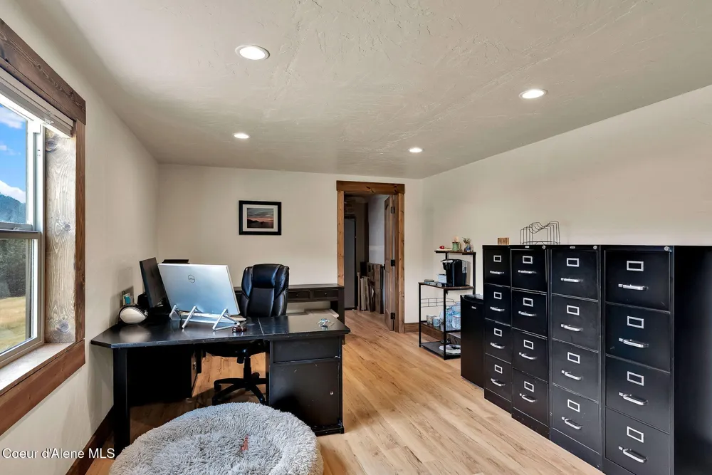 12194 E Rosewood Road St. Maries, ID 83861