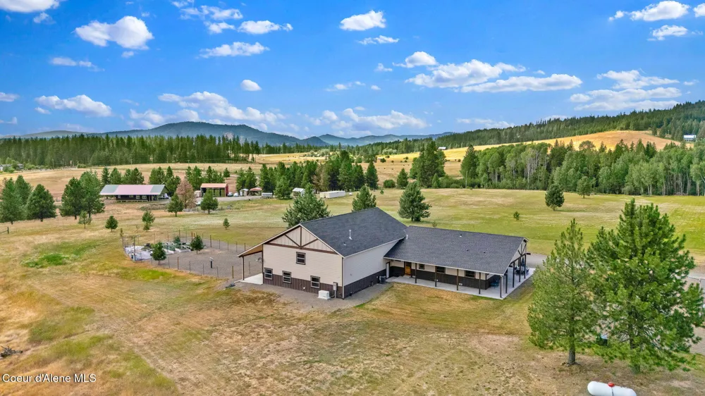 12194 E Rosewood Road St. Maries, ID 83861