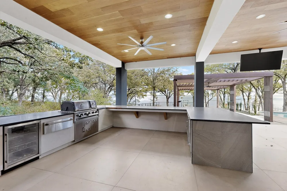 8839 Southern Shore Court Kemp, TX 75143