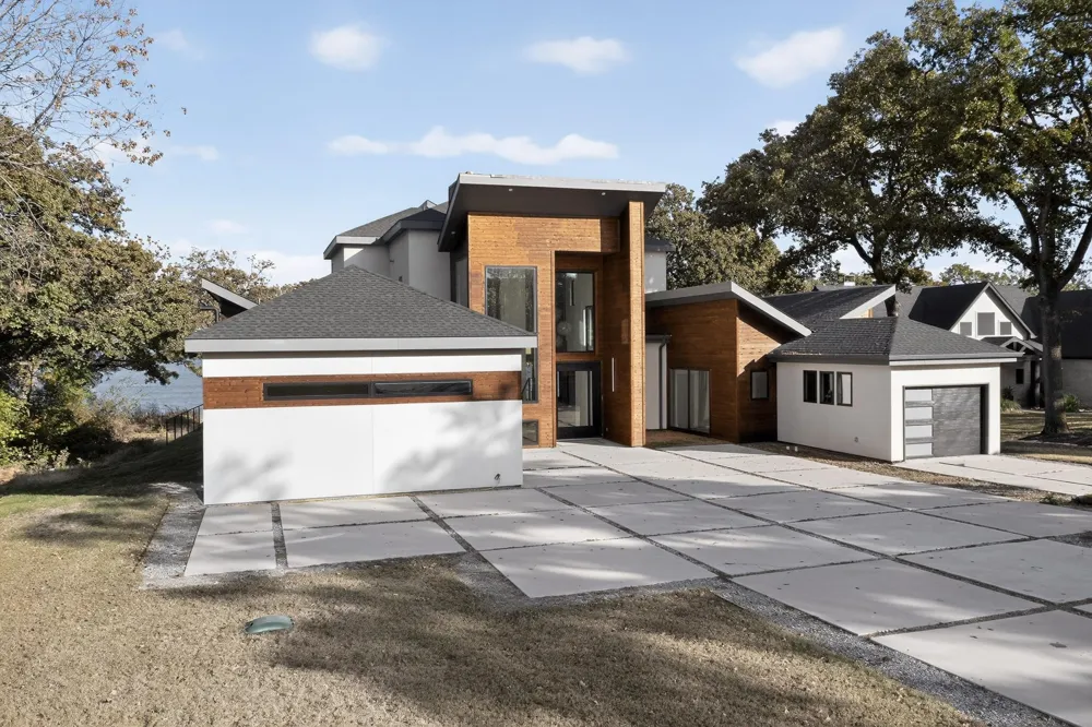 8839 Southern Shore Court Kemp, TX 75143