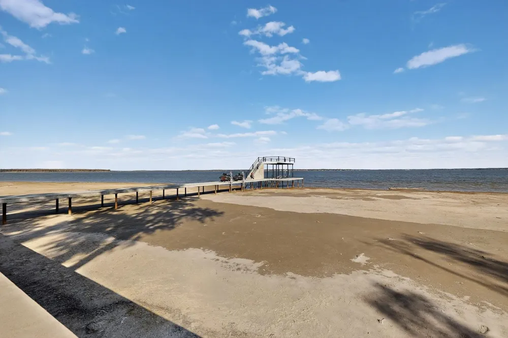 8839 Southern Shore Court Kemp, TX 75143