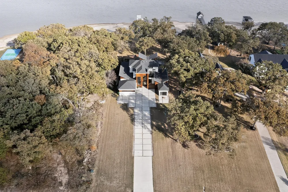 8839 Southern Shore Court Kemp, TX 75143