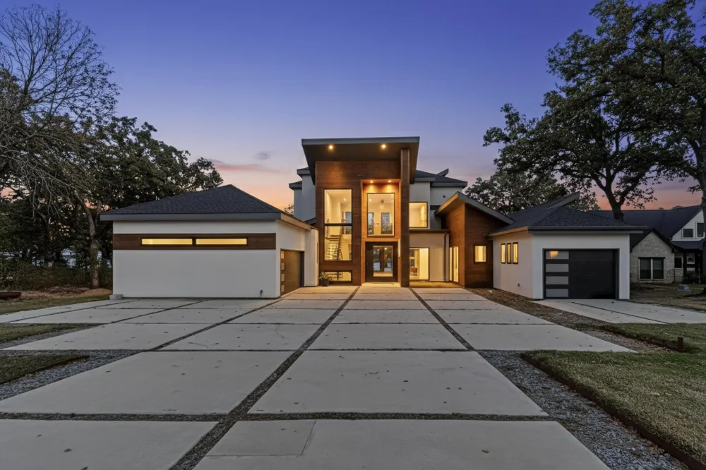 8839 Southern Shore Court Kemp, TX 75143