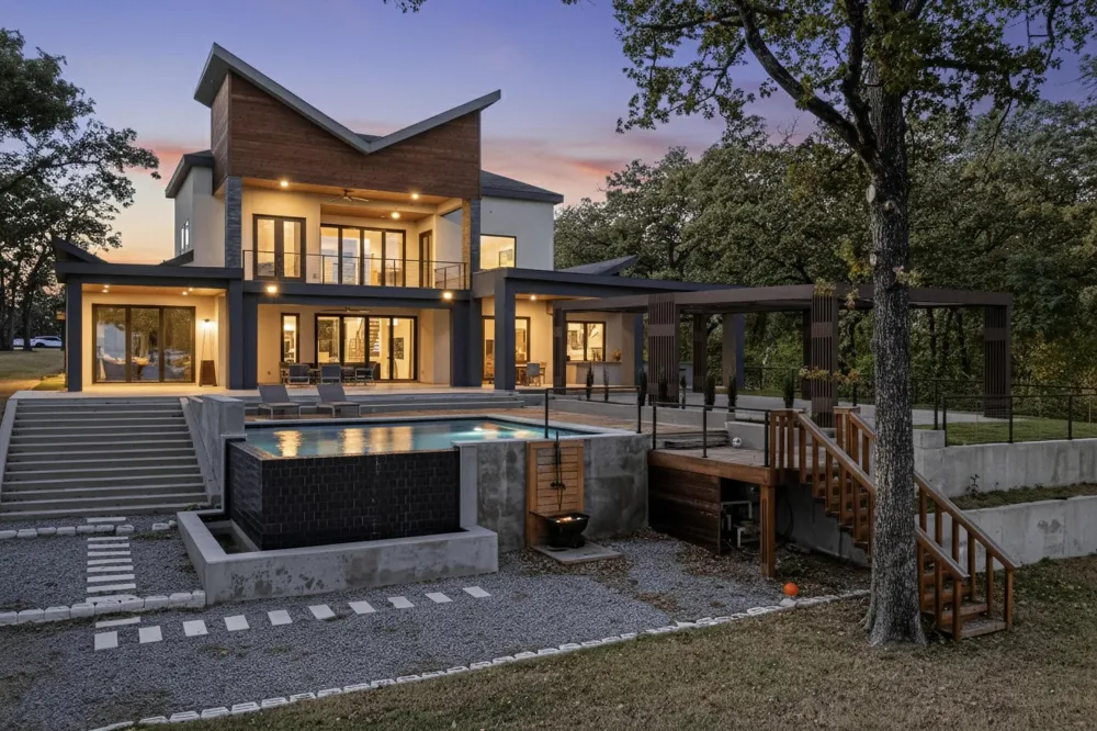 8839 Southern Shore Court Kemp, TX 75143
