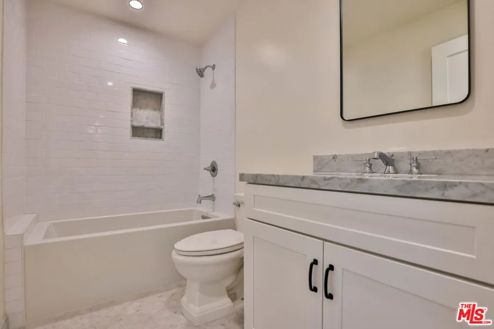 22227 PACIFIC COAST Highway #C-F Malibu, CA 90265
