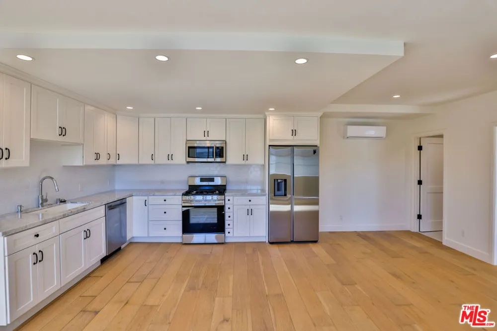 22227 PACIFIC COAST Highway #C-F Malibu, CA 90265