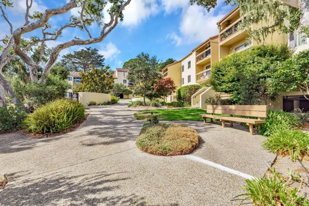 1210 Golden Oaks Lane Monterey, CA 93940
