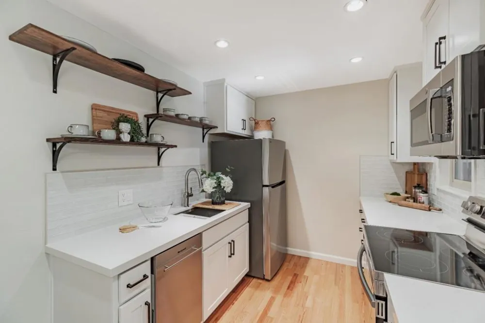 1210 Golden Oaks Lane Monterey, CA 93940