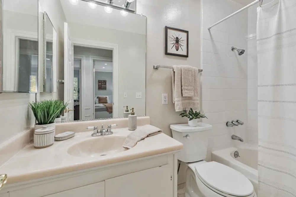 1210 Golden Oaks Lane Monterey, CA 93940