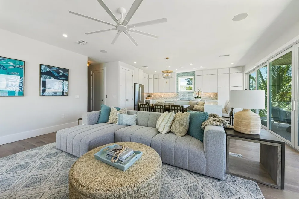 870 SHORE DRIVE Anna Maria, FL 34216