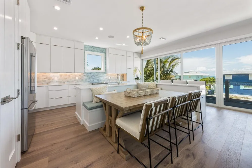 870 SHORE DRIVE Anna Maria, FL 34216