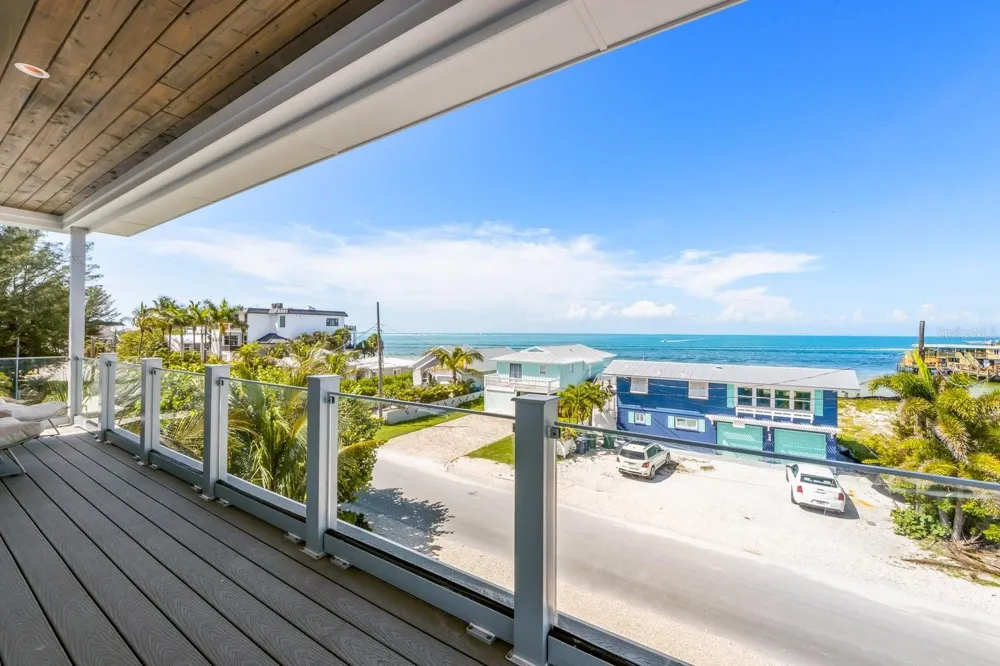 870 SHORE DRIVE Anna Maria, FL 34216