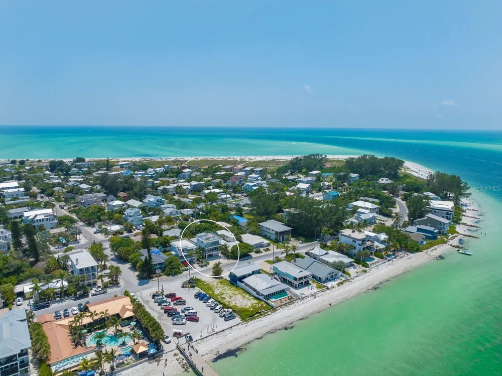 870 SHORE DRIVE Anna Maria, FL 34216