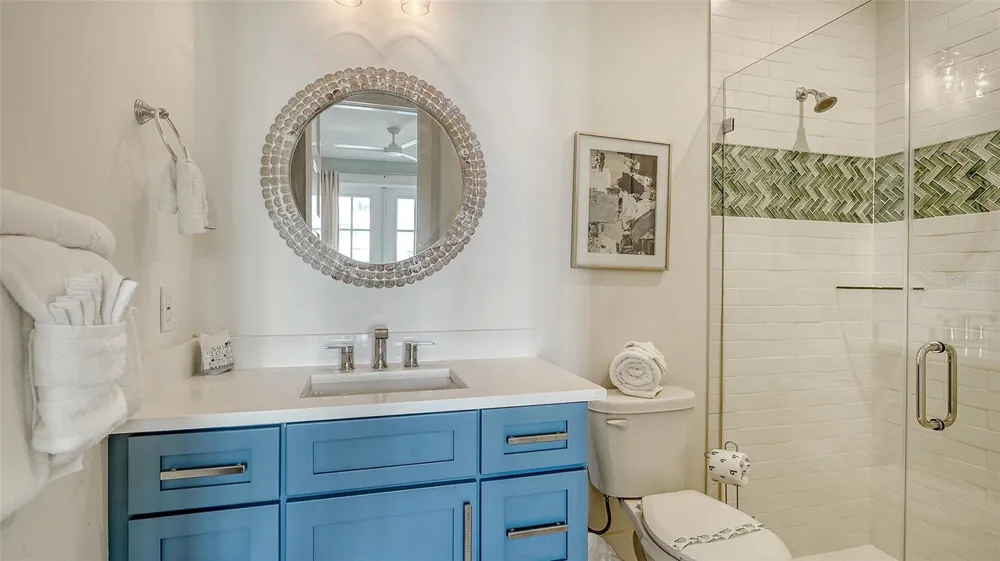 2175 AVENUE A Bradenton Beach, FL 34217