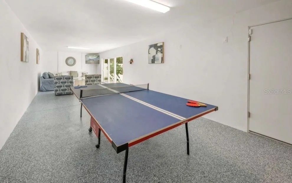 2175 AVENUE A Bradenton Beach, FL 34217