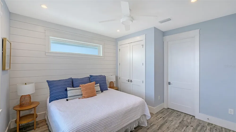 2206 AVENUE A Bradenton Beach, FL 34217